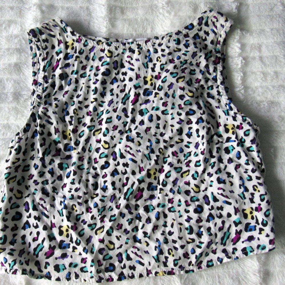 Colorful print crop top
